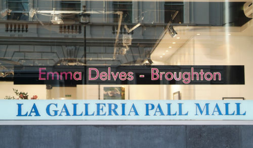 La galleria Pall Mall window 